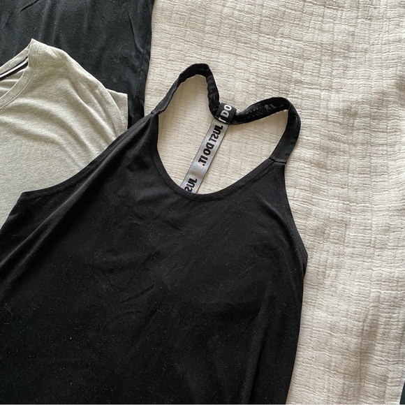 Nike Top Bundle | Size M/L - Picture 3 of 6